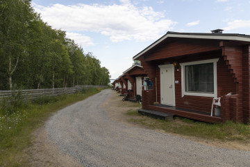 Mökkimajoitus, Lomakylä Inari, Inarijärven rannalla